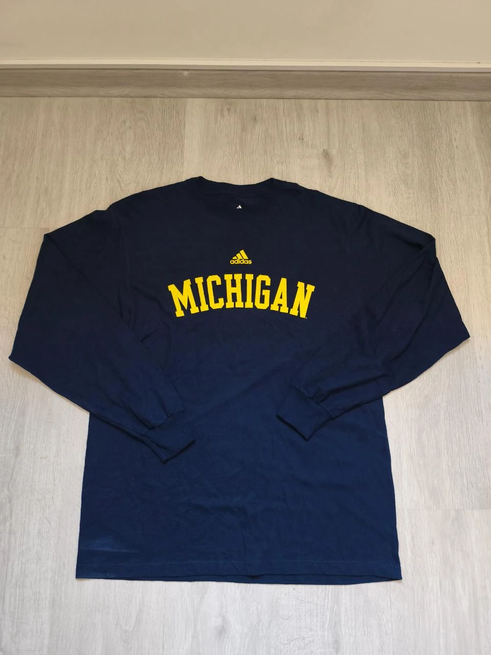 T-Shirt Manche Longue Adidas Taille M